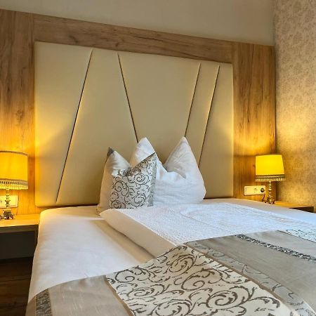 Hotel Stadtvilla Laux Merzig Eksteriør billede